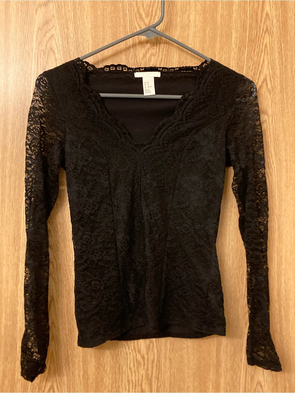 H&M Black Lace Long-Sleeve V-Neck Top